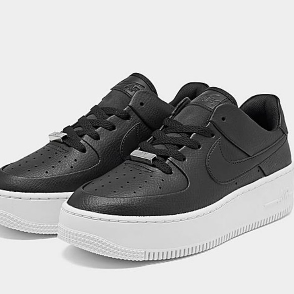 Nike Shoes - Nike Air Force 1 Sage XX low casual shoes